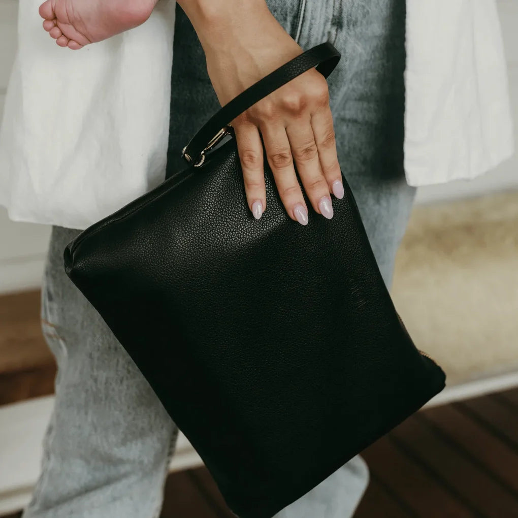 OiOi Nappy Changing Pouch - Black Vegan Leather