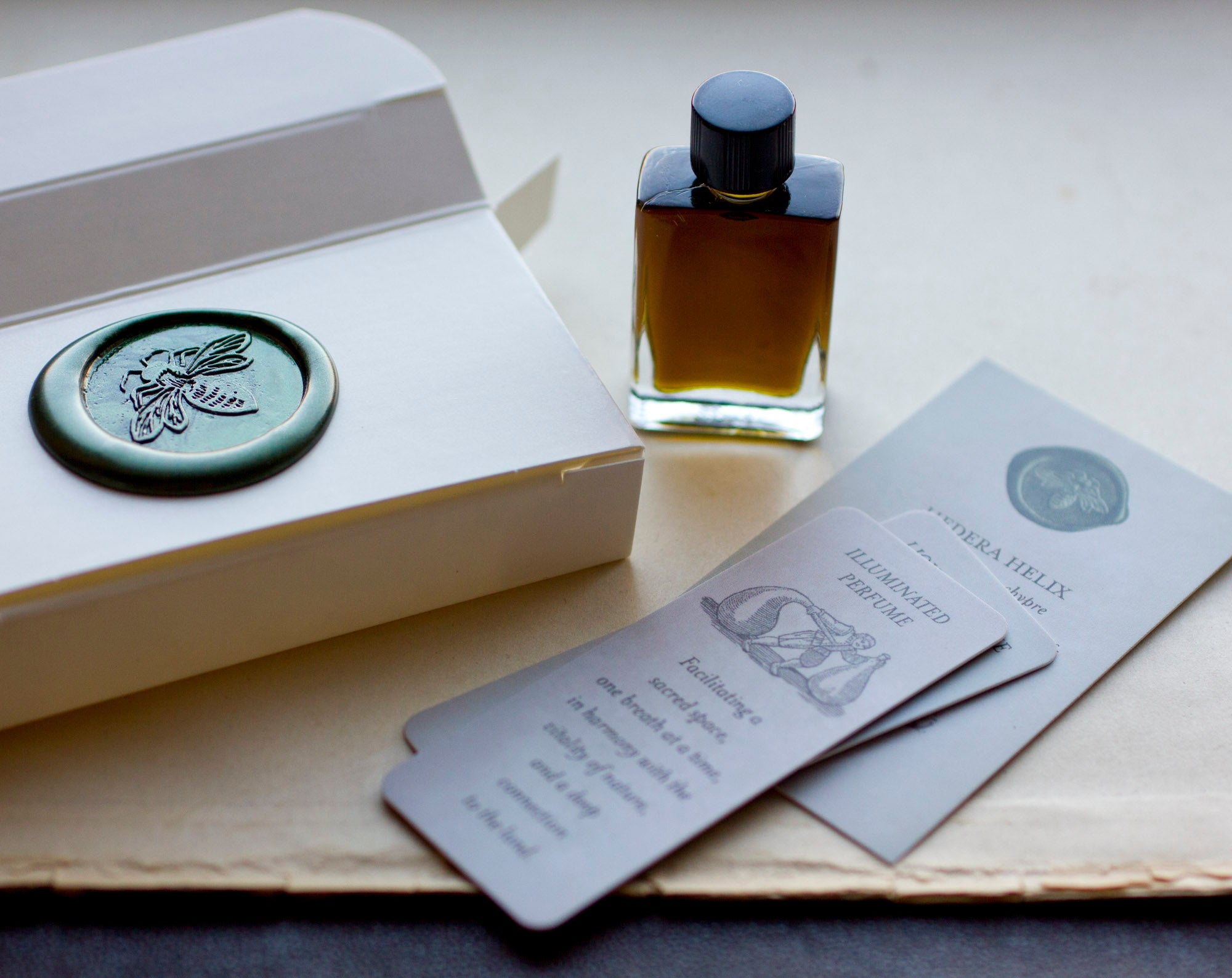 Hedera helix Perfume 4 grams in Classic Bottle