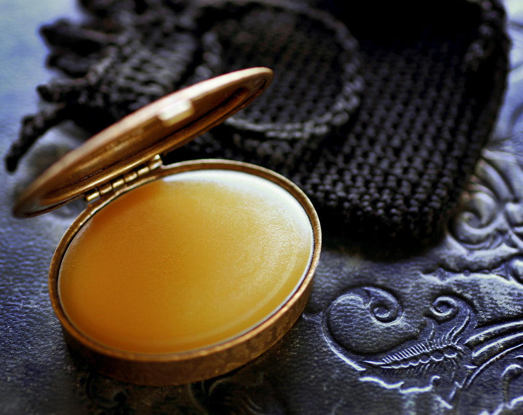 Custom. Signature Perfume