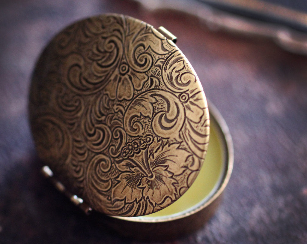 GreenWitch Solid Natural Perfume in Oval Compact with Pouch