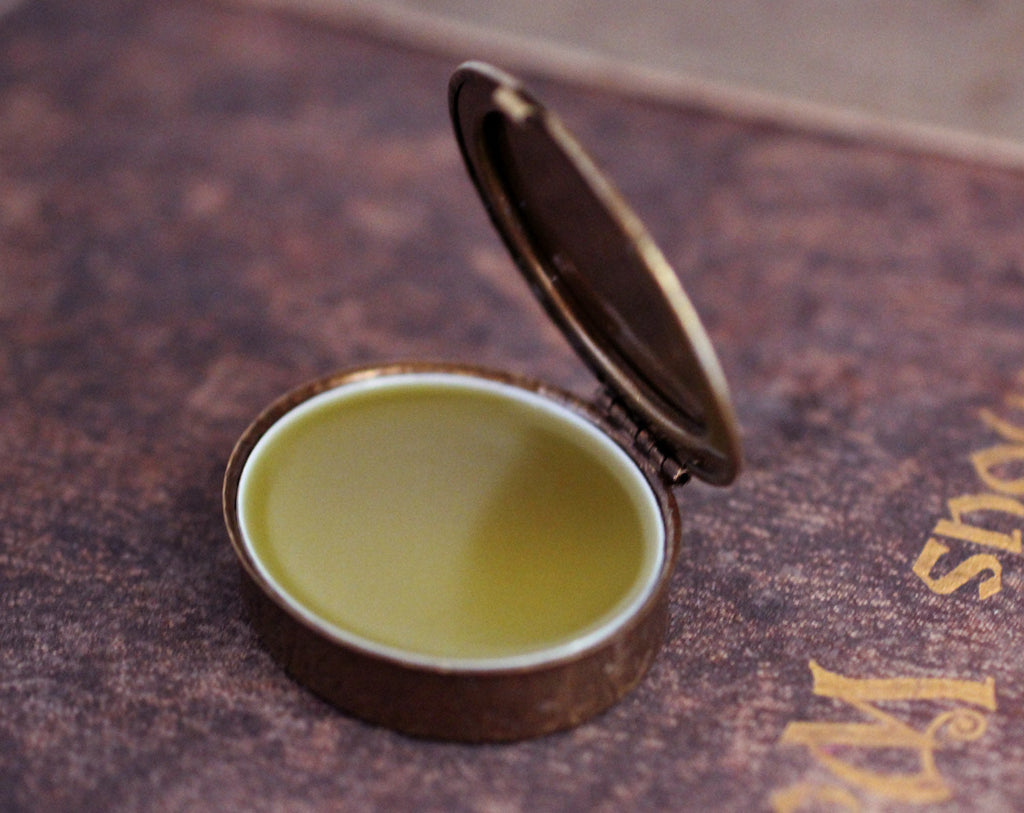 GreenWitch Solid Natural Perfume in Oval Compact with Pouch