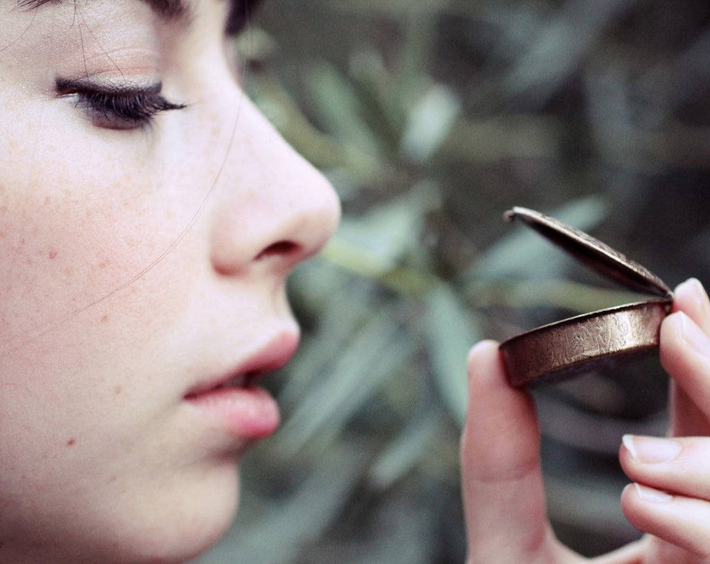 GreenWitch Solid Natural Perfume in Oval Compact with Pouch