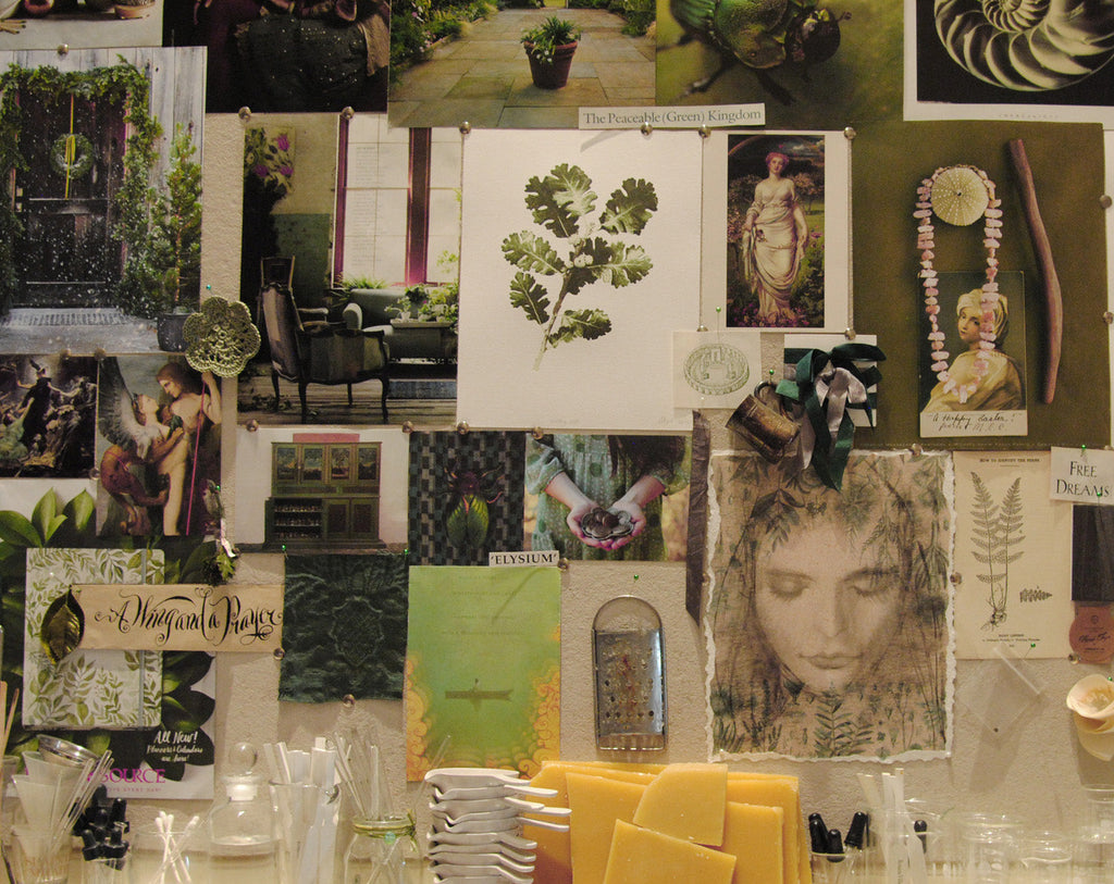 Mystic Solid Perfume in Round Jar