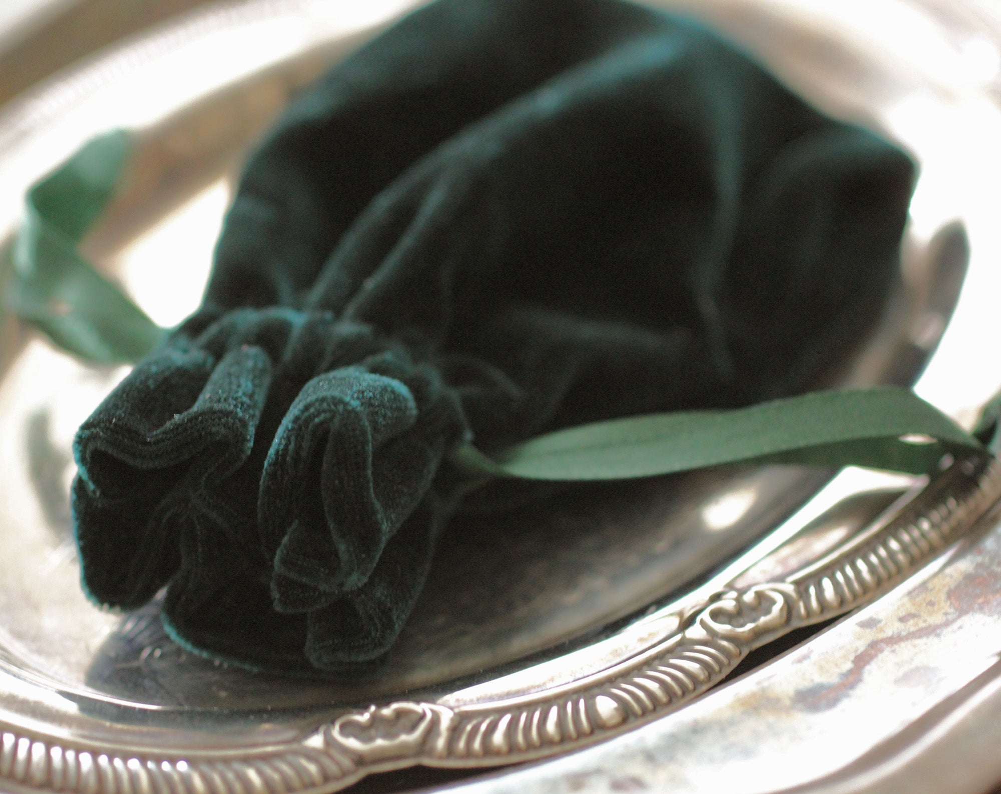 B for Bison Solid Perfume in Round Jar