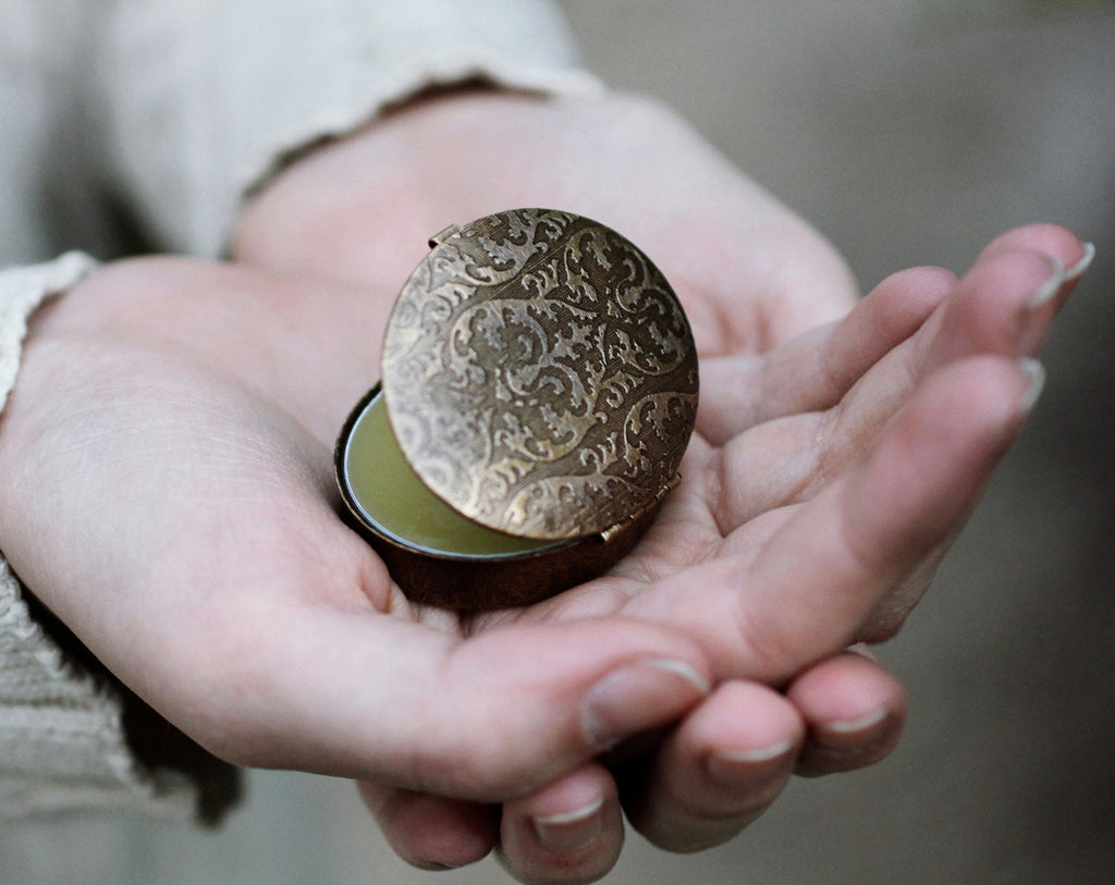 GreenWitch Solid Natural Perfume in Oval Compact with Pouch